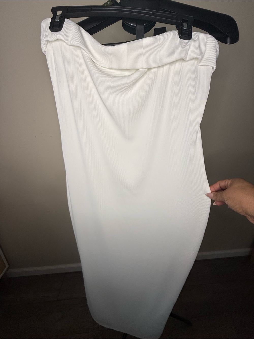 White Strapless Bodycon Maxi Dress - Picture 10 of 11